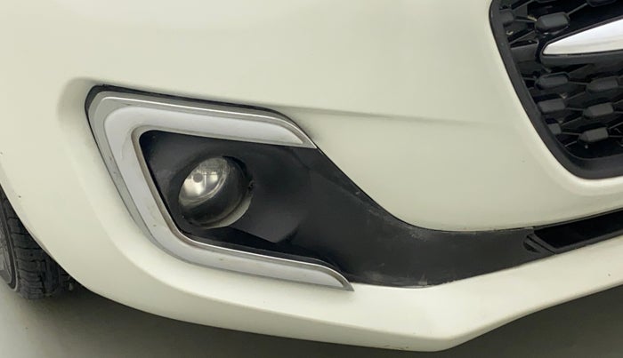 2018 Maruti Swift ZDI PLUS, Diesel, Manual, 75,328 km, Right fog light - Minor damage