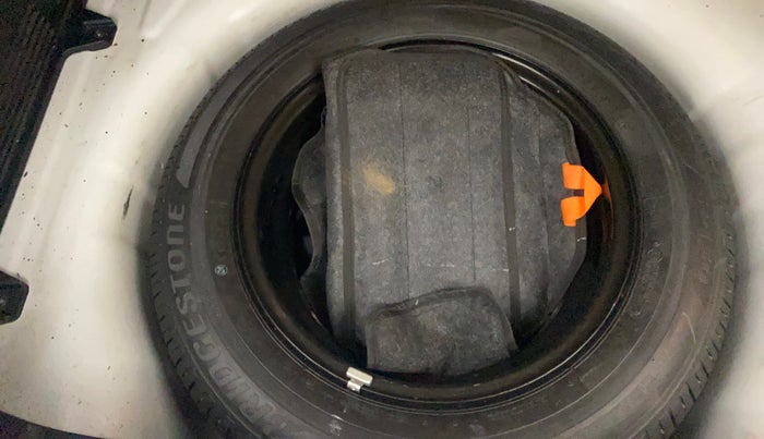 2021 Hyundai NEW I20 ASTA 1.2 AT, Petrol, Automatic, 60,448 km, Spare Tyre