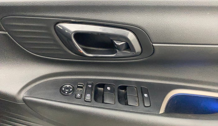 2021 Hyundai NEW I20 ASTA 1.2 AT, Petrol, Automatic, 60,448 km, Driver Side Door Panels Control