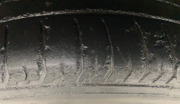 2021 Hyundai NEW I20 ASTA 1.2 AT, Petrol, Automatic, 60,448 km, Left Front Tyre Tread