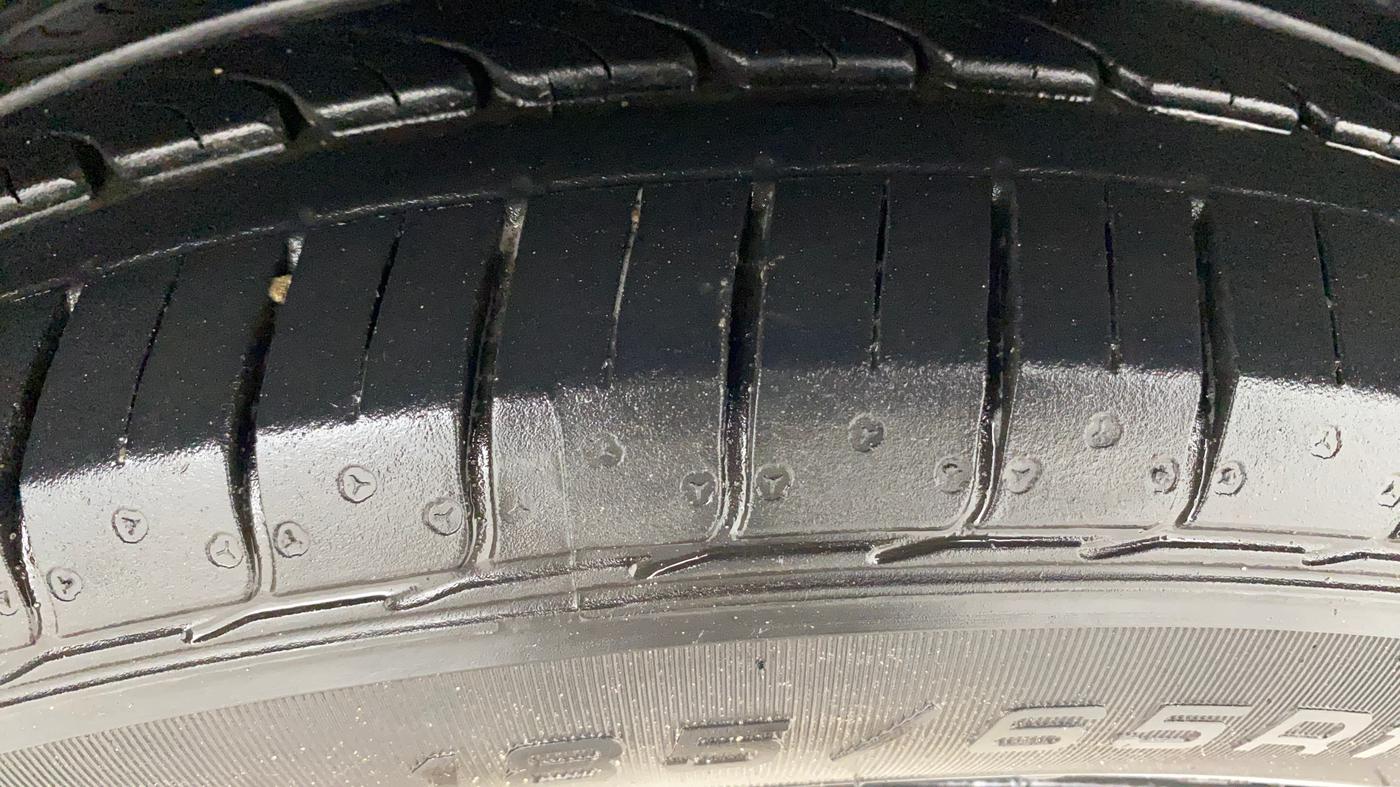 2024 Maruti Ciaz SIGMA 1.5 SHVS MT  PETROL, Petrol, Manual, 12,545 km, Left Rear Tyre Tread