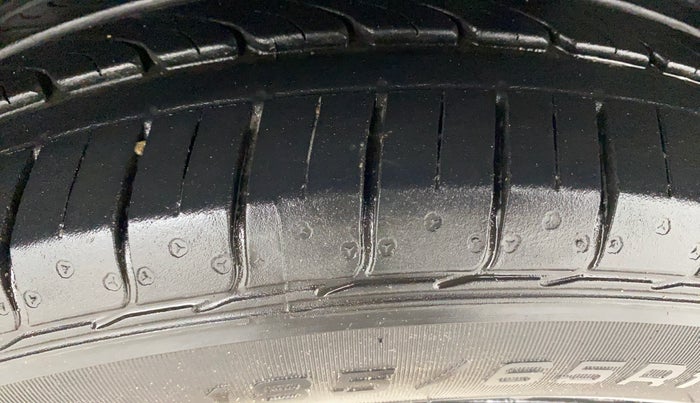 2024 Maruti Ciaz SIGMA 1.5 SHVS MT  PETROL, Petrol, Manual, 12,545 km, Left Rear Tyre Tread