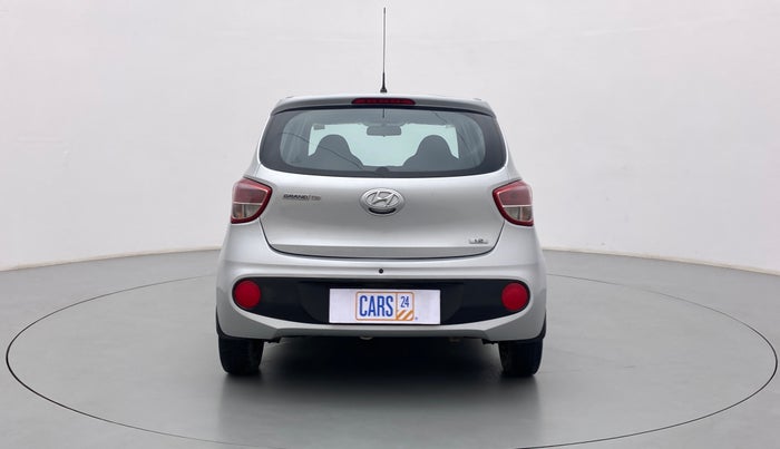 2017 Hyundai Grand i10 MAGNA 1.2 KAPPA VTVT, Petrol, Manual, 40,108 km, Back/Rear