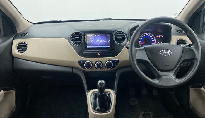 2017 Hyundai Grand i10 MAGNA 1.2 KAPPA VTVT, Petrol, Manual, 40,108 km, Dashboard