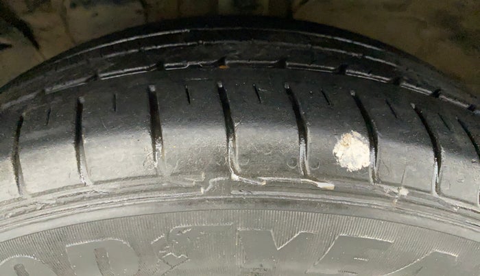 2016 Hyundai Creta BASE 1.6 PETROL, Petrol, Manual, 59,289 km, Left Front Tyre Tread