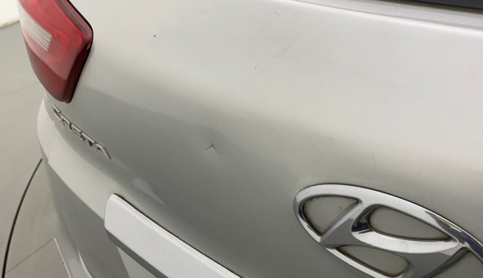 2016 Hyundai Creta BASE 1.6 PETROL, Petrol, Manual, 59,289 km, Dicky (Boot door) - Slightly dented