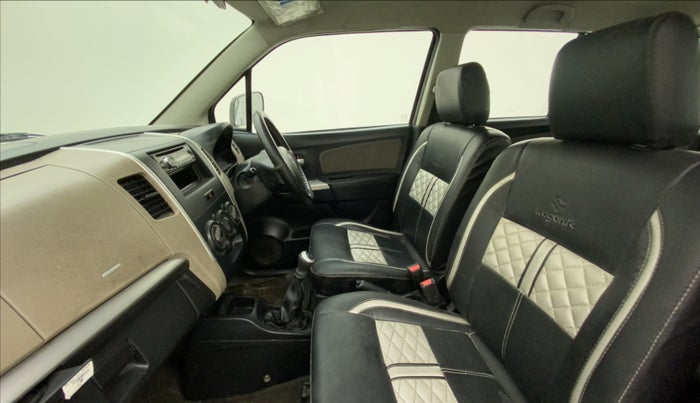 2015 Maruti Wagon R 1.0 LXI, Petrol, Manual, 35,851 km, Right Side Front Door Cabin