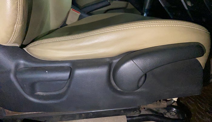 2015 Honda City 1.5L I-VTEC VX CVT, Petrol, Automatic, 79,184 km, Driver Side Adjustment Panel