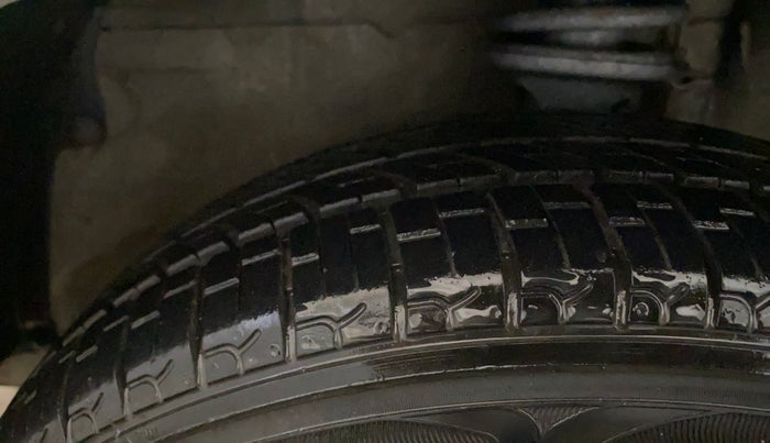 2017 Maruti Alto K10 VXI, Petrol, Manual, 47,119 km, Left Front Tyre Tread