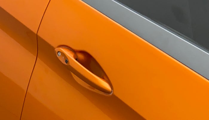 2019 Tata NEXON XZA PLUS DIESEL, Diesel, Automatic, 41,216 km, Driver-side door - Door handle sensor not working