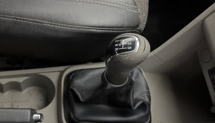 2019 Tata Tiago XZ PETROL, Petrol, Manual, 48,429 km, Gear Lever
