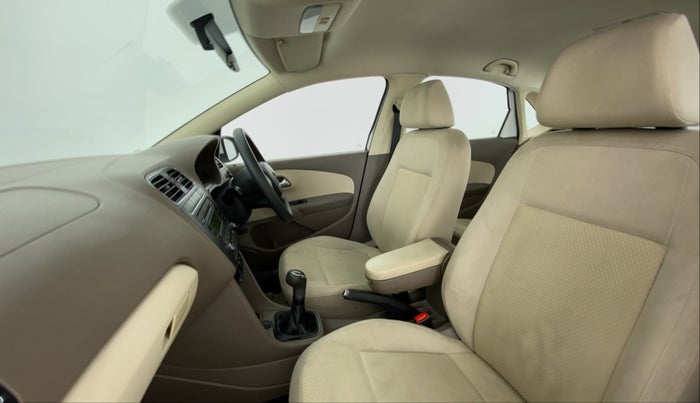 2012 Skoda Rapid AMBITION 1.6 MPFI MT, Petrol, Manual, 85,668 km, Right Side Front Door Cabin