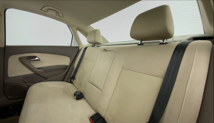 2012 Skoda Rapid AMBITION 1.6 MPFI MT, Petrol, Manual, 85,668 km, Right Side Rear Door Cabin