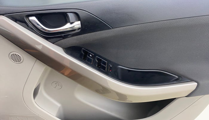 2019 Tata NEXON XZA PLUS DIESEL, Diesel, Automatic, 24,004 km, Driver Side Door Panels Control