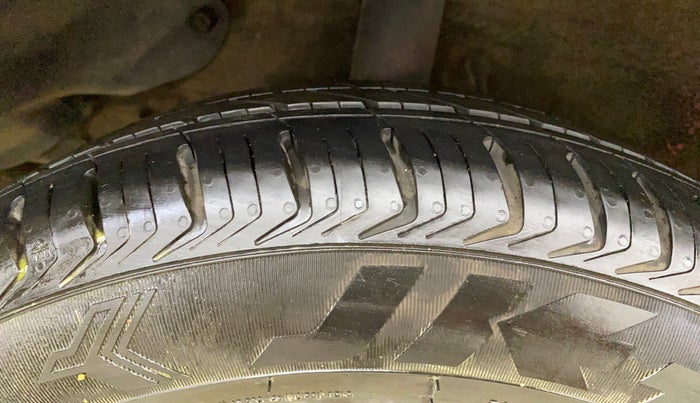 2014 Tata Zest XT PETROL, Petrol, Manual, 36,411 km, Right Rear Tyre Tread