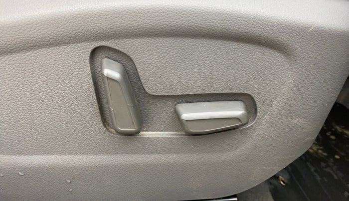 2024 Hyundai Creta SX (O) 1.5 PETROL, Petrol, Manual, 8,834 km, Driver Side Adjustment Panel