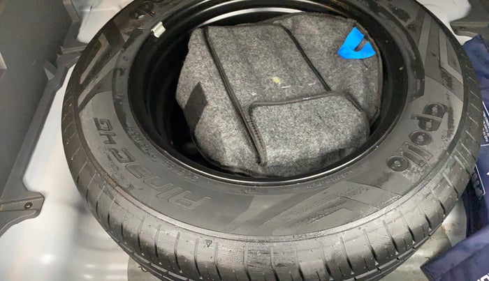 2024 Hyundai Creta SX (O) 1.5 PETROL, Petrol, Manual, 8,834 km, Spare Tyre