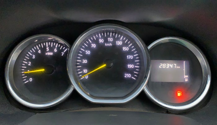 2016 Renault Duster RXL 1.6 PETROL, CNG, Manual, 28,612 km, Odometer Image