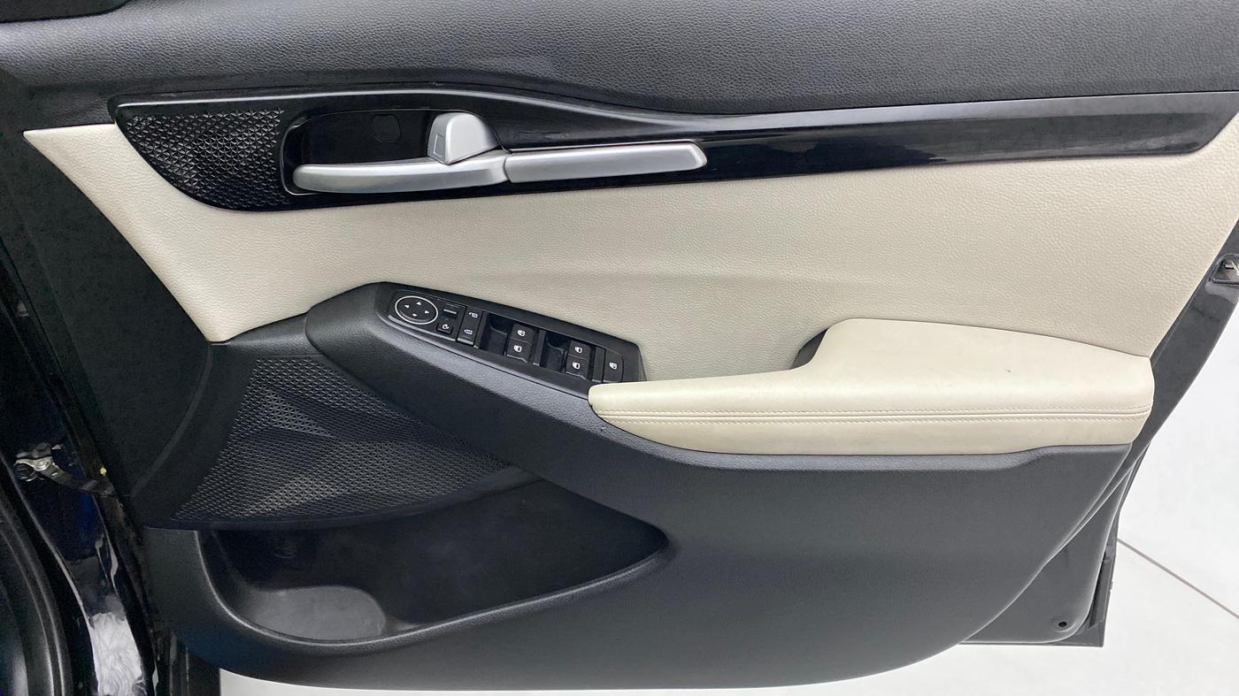 2021 KIA SELTOS HTX AT PETROL, Petrol, Automatic, 14,038 km, Driver Side Door Panels Control