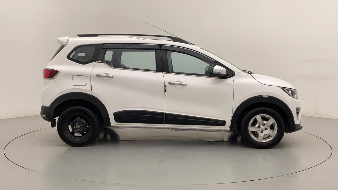 2019 Renault TRIBER RXZ, Petrol, Manual, 72,560 km, Right Side View