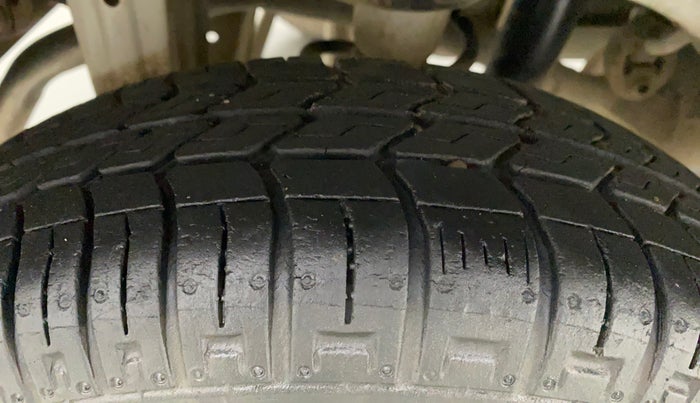 2017 Maruti Alto 800 LXI, Petrol, Manual, 10,569 km, Right Rear Tyre Tread