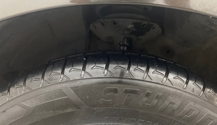 2020 Honda Amaze 1.5L I-DTEC VX CVT, Diesel, Automatic, 1,03,134 km, Left Front Tyre Tread