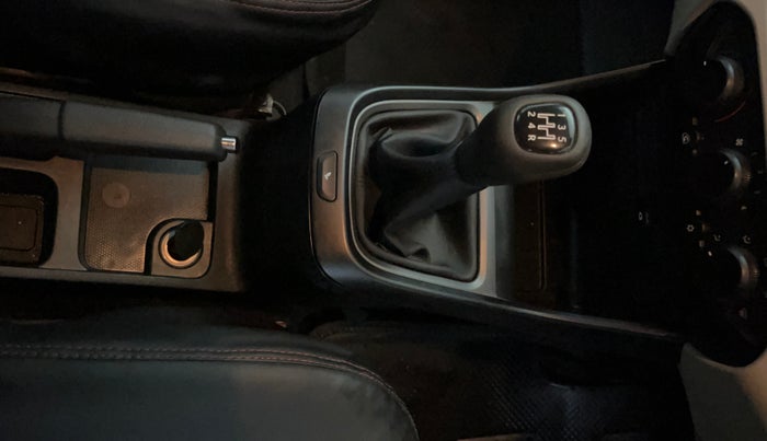 2021 Tata ALTROZ XE PETROL, Petrol, Manual, 17,222 km, Gear Lever