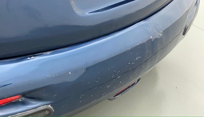 2010 Maruti Ritz VXI, Petrol, Manual, 64,204 km, Rear bumper - Minor scratches