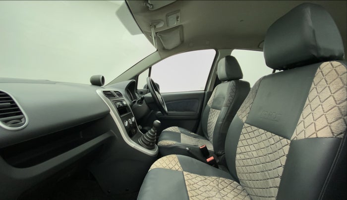 2010 Maruti Ritz VXI, Petrol, Manual, 64,204 km, Right Side Front Door Cabin