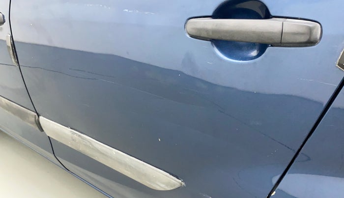 2010 Maruti Ritz VXI, Petrol, Manual, 64,204 km, Rear left door - Minor scratches