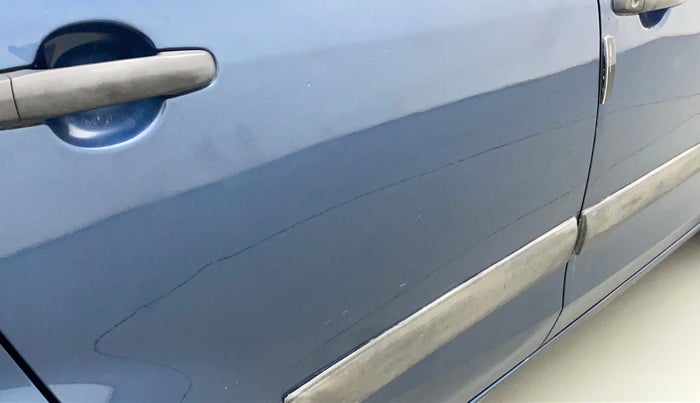2010 Maruti Ritz VXI, Petrol, Manual, 64,204 km, Right rear door - Slightly dented