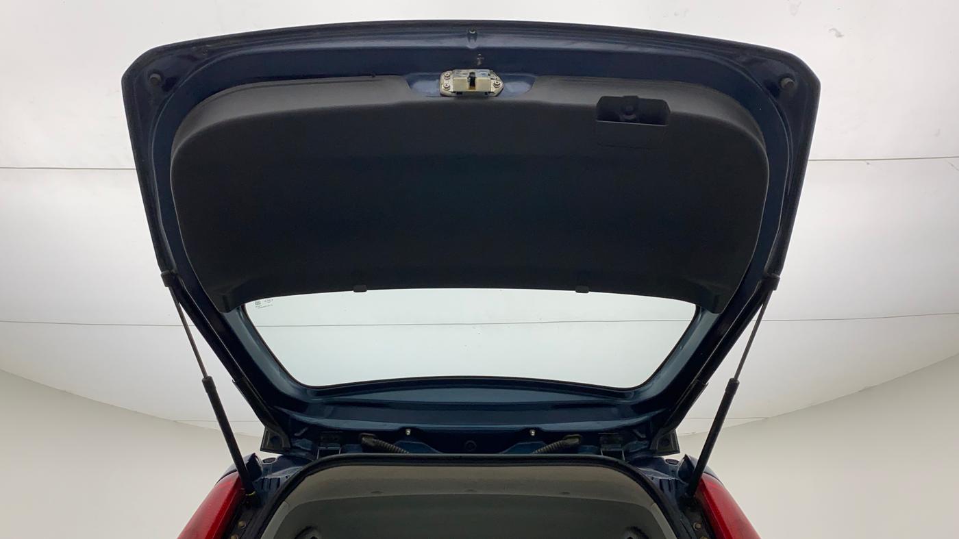 2010 Maruti Ritz VXI, Petrol, Manual, 64,204 km, Boot Door Open