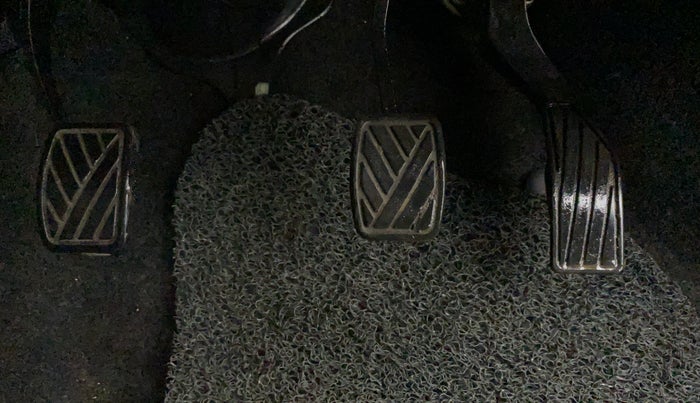 2010 Maruti Ritz VXI, Petrol, Manual, 64,204 km, Pedals