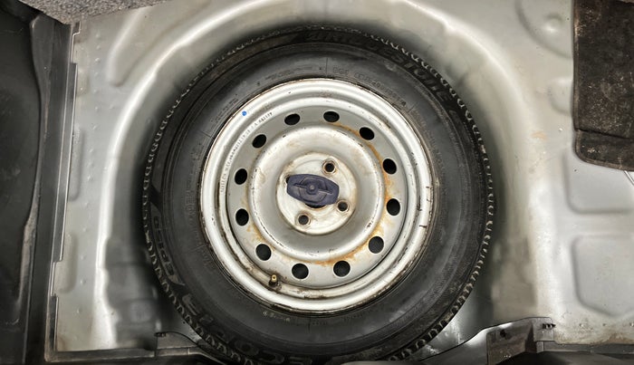 2019 Maruti Swift LXI, Petrol, Manual, 79,933 km, Spare Tyre