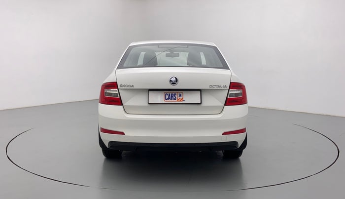2015 Skoda Octavia ELEGANCE 2.0 TDI CR AT, Diesel, Automatic, 89,454 km, Back/Rear