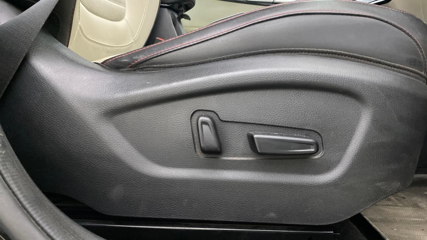2020 KIA SELTOS GTX PLUS 1.4 PETROL, Petrol, Manual, 38,083 km, Driver Side Adjustment Panel
