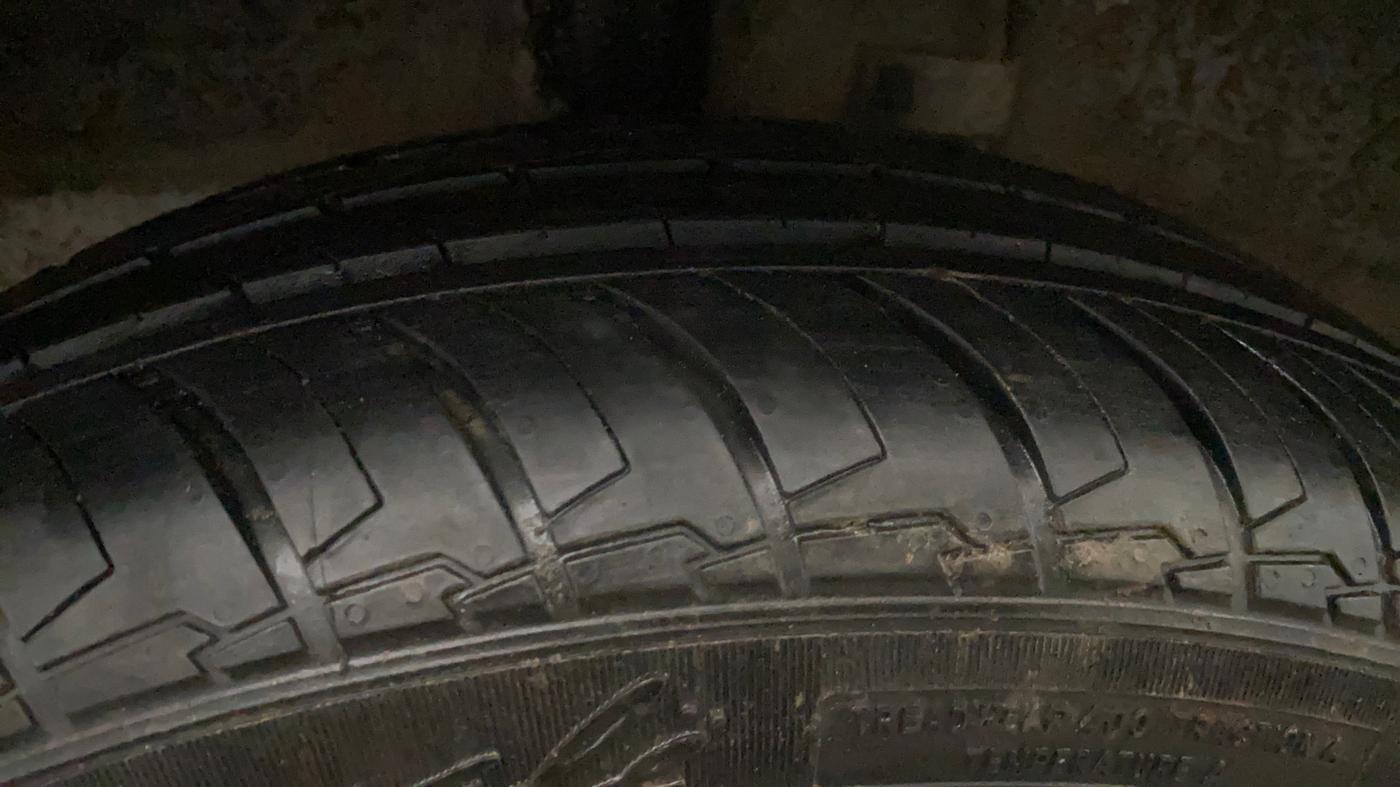 2026 Hyundai EXTER HX 6 Petrol Manual, Petrol, Manual, 3,811 km, Right Rear Tyre Tread