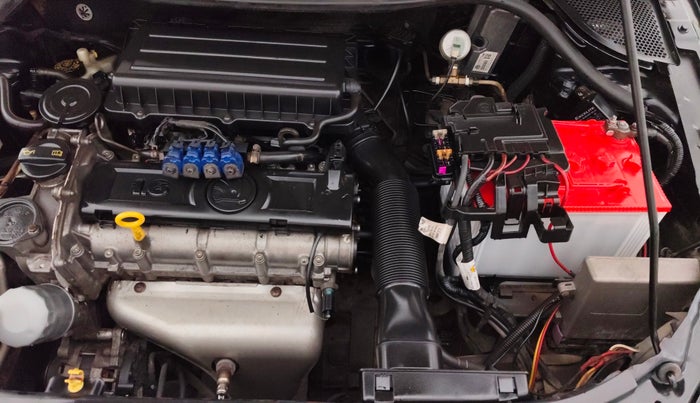 2014 Skoda Rapid AMBITION 1.6 MPI MT PLUS, CNG, Manual, 74,911 km, Engine View - Left