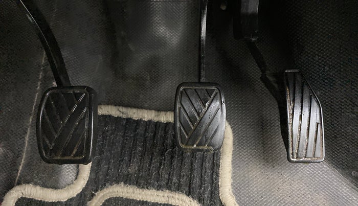 2022 Maruti Swift VXI, Petrol, Manual, 33,170 km, Pedals
