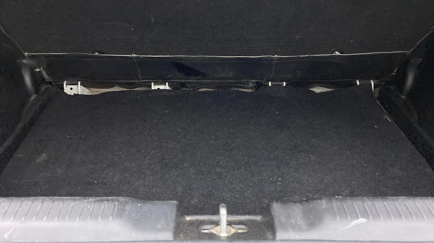 2022 Maruti Swift VXI, Petrol, Manual, 33,170 km, Boot Inside