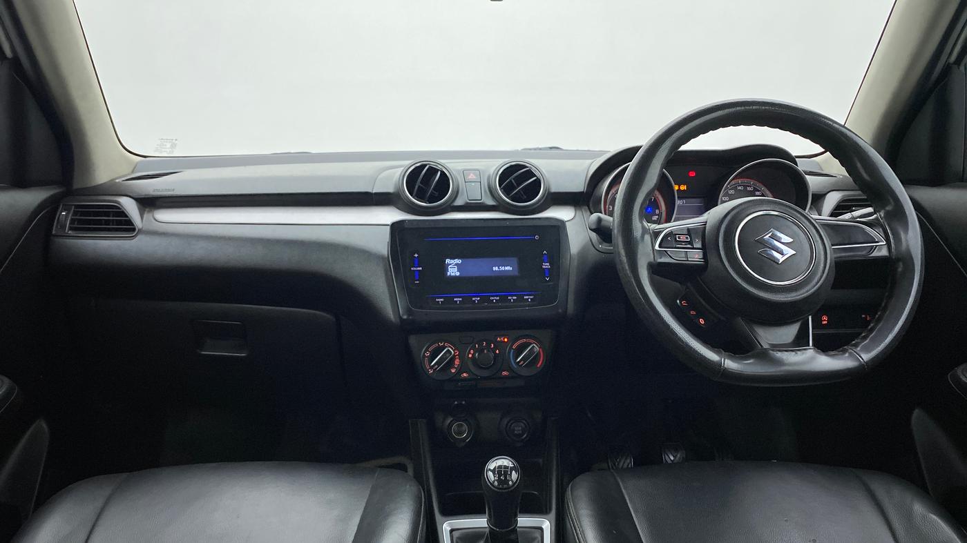 2022 Maruti Swift VXI, Petrol, Manual, 33,170 km, Dashboard