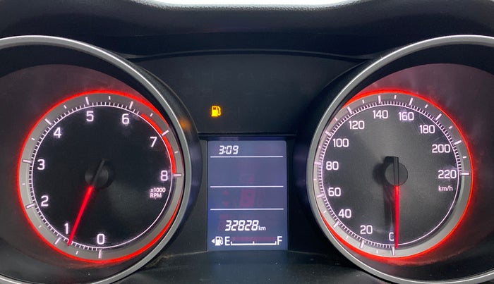 2022 Maruti Swift VXI, Petrol, Manual, 33,170 km, Odometer Image