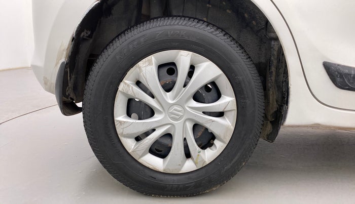 2022 Maruti Swift VXI, Petrol, Manual, 33,170 km, Right Rear Wheel