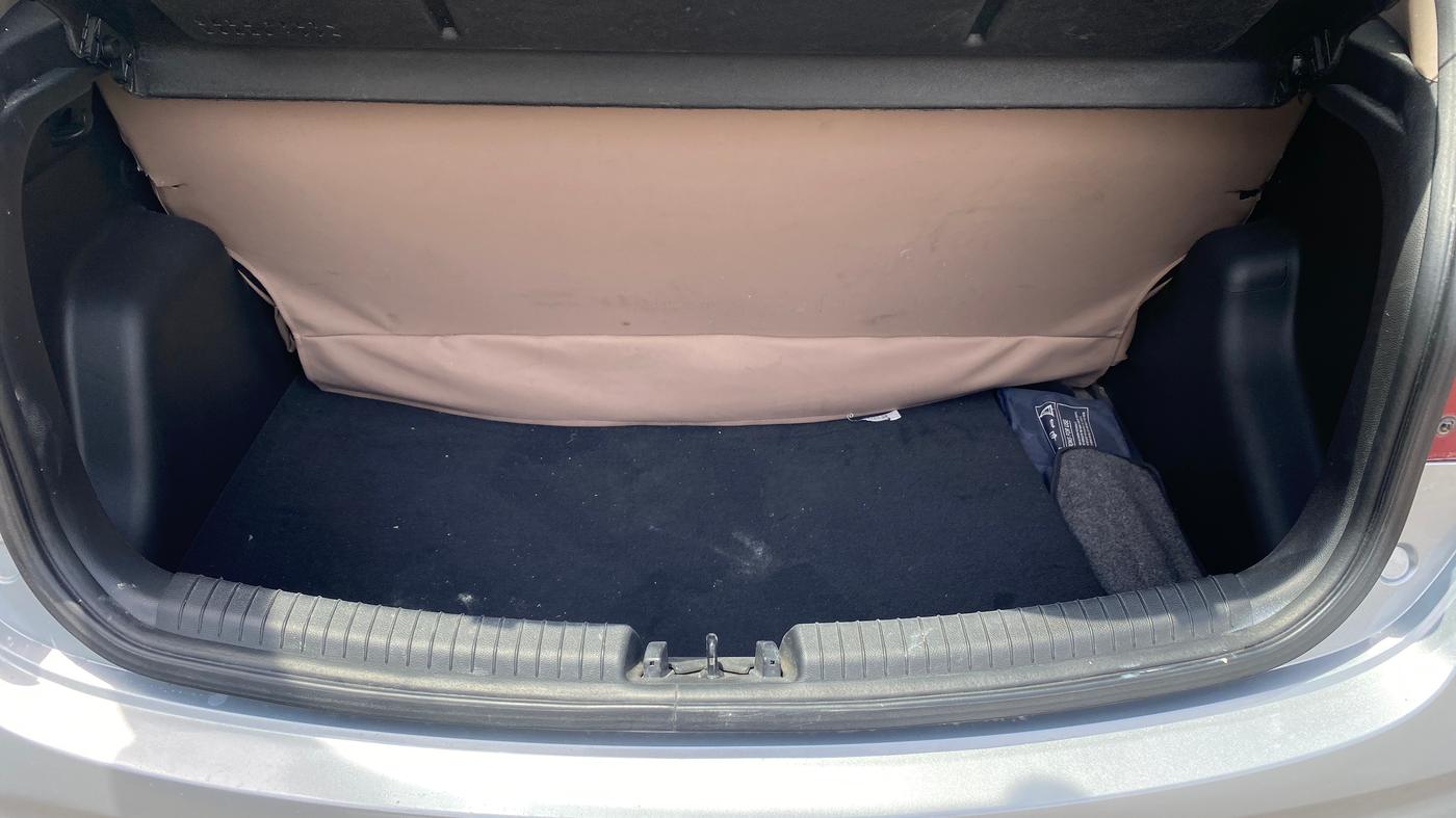 2018 Hyundai Grand i10 MAGNA AT 1.2 KAPPA VTVT, Petrol, Automatic, 25,209 km, Boot Inside