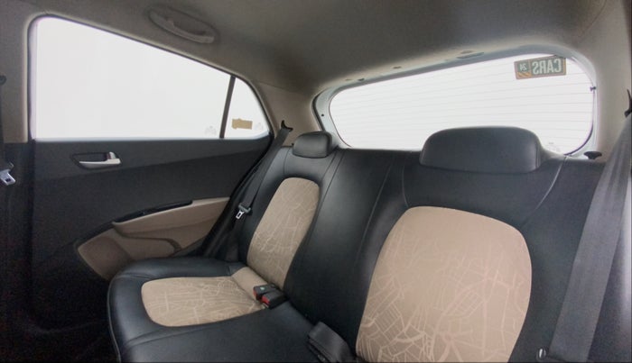 2018 Hyundai Grand i10 SPORTZ 1.2 KAPPA VTVT, Petrol, Manual, 89,538 km, Right Side Rear Door Cabin