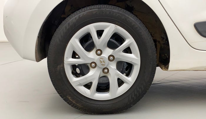 2018 Hyundai Grand i10 SPORTZ 1.2 KAPPA VTVT, Petrol, Manual, 89,538 km, Right Rear Wheel