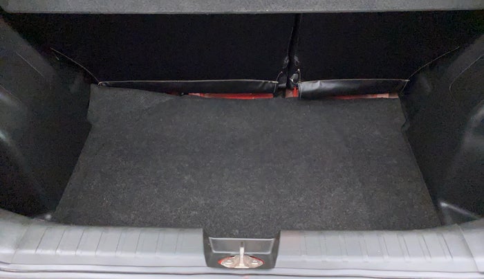 2017 Maruti Baleno RS 1.0 PETROL, Petrol, Manual, 29,800 km, Boot Inside
