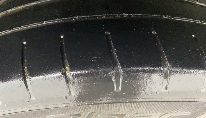 2018 Hyundai Elite i20 ASTA 1.2 (O), Petrol, Manual, 60,857 km, Right Rear Tyre Tread