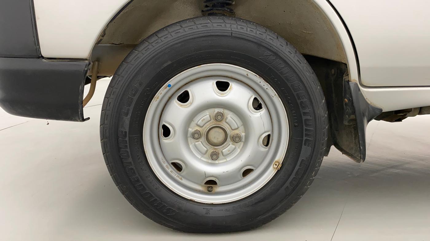2017 Maruti Eeco 5 STR WITH A/C+HTR, Petrol, Manual, 40,510 km, Left Front Wheel