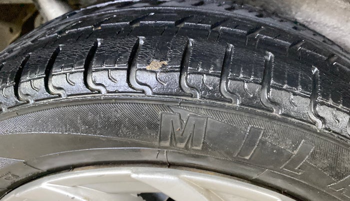2015 Maruti Wagon R 1.0 VXI, CNG, Manual, 94,304 km, Right Rear Tyre Tread
